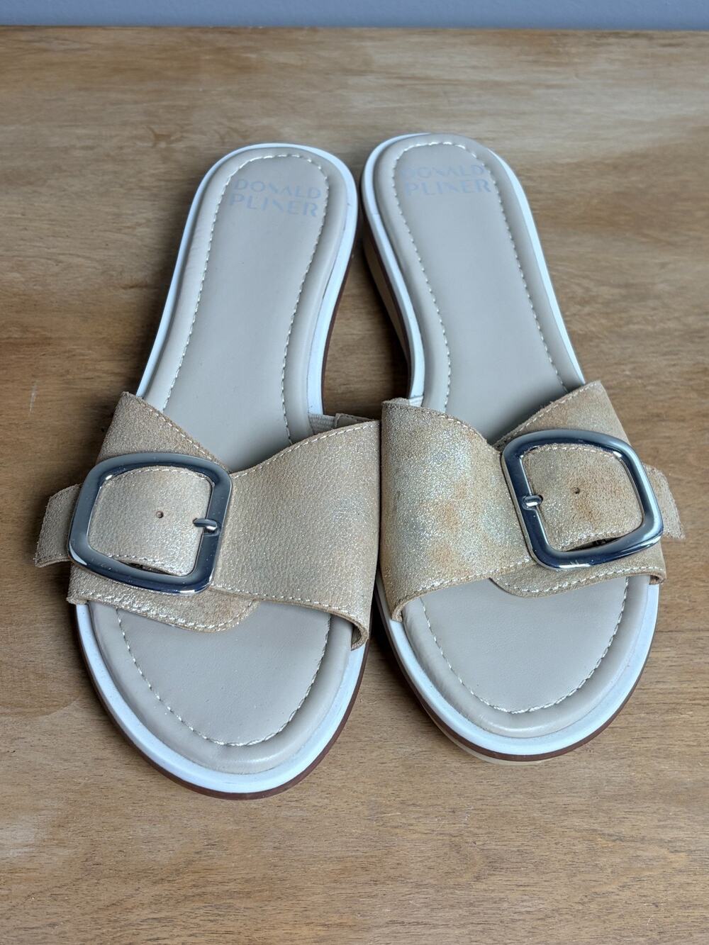 Donald J Pliner Tan Beige Buckle Slide Sandals RIMONATQ Size 8.5M